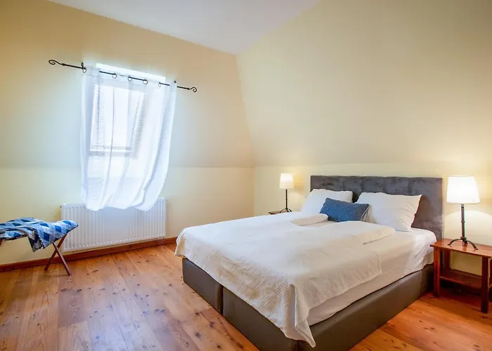 Schlossgasthof & * Rosenburg